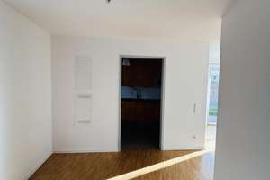 Helle 2-Zimmer-Dachgeschosswohnung in Arheilgen mit Garten ab sofort frei – Frankfurter Landstraße 131, 64291 Arheilgen, Darmstadt – Vorschaubild 2