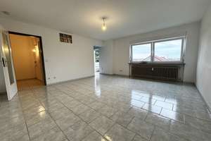 Sonniger Balkon & Stellplatz - Helle 1-Zimmer Wohnung - Nur 50m zur Lidl Zentrale