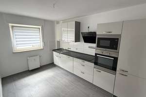 Topgepflegte, moderne 2-Zimmer-Wohnung mit Einbauküche, Balkon und Außenstellplatz in Velbert – Hohenzollernstr. 20, 42551 Velbert-Mitte, Velbert – Vorschaubild 5