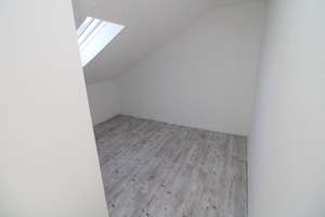 Doppelhaushälfte in gepflegter, ruhiger Wohnlage von Hattingen-Welper. Mit Garage und Garten. – Ludwig-Zamenhof-Straße 11, 45527 Hattingen – Vorschaubild 41