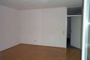 Sofort frei von Privat: 2-Zimmer-Wohnung mit Balkon (günstig durch Erbpacht) ideal als Kapitalanlage – Rodderweg 22, 50999 Sürth, Köln – Vorschaubild 4