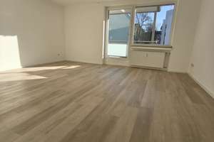 MODERNE 2-ZIMMER WOHNUNG MIT BALKON IN EHRENFELD – Lukasstraße 34, 50823 Neuehrenfeld, Köln – Vorschaubild 1