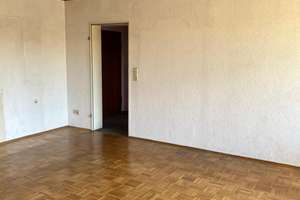 2-Zimmer-Eigentumswohnung mit Balkon und Stellplatz - renovierungsbedürftig – provisionsfrei – Baroper Schulstr. 25, 44225 Barop, Dortmund – Vorschaubild 2