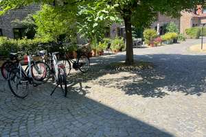 Ihr neues Zuhause mit Gartenidylle - Stilvolle Erdgeschosswohnung in charmantem Hofensemble – Die vollständige Adresse der Immobilie erhältst du vom Anbieter., 51143 Zündorf, Köln – Vorschaubild 26
