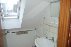 Dachgeschoss / Maisonette-Wohnung, 70qm, zentrale Lage, Essen, Uni, Innenstadt, HBF – Gustav-Hickingstraße 1, 45127 Stadtkern, Essen – Vorschaubild 35