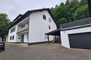 Kapitalanleger aufgepasst! 2 Mehrfamilienhäuser mit angrenzendem Baugrundstück – Die vollständige Adresse der Immobilie erhältst du vom Anbieter., 34474 Diemelstadt – Vorschaubild 3