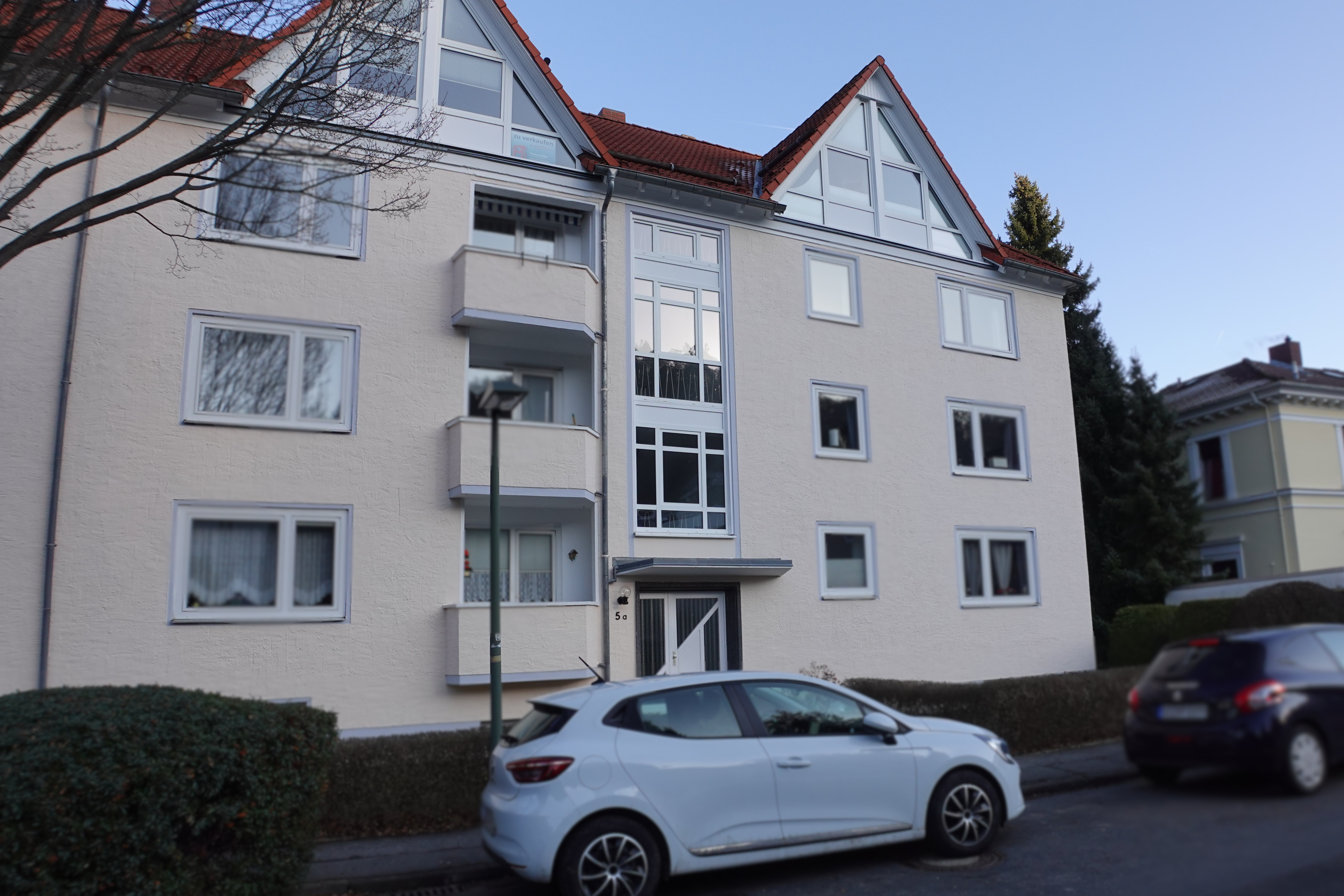 Sanierungsbedürftige 1-Zimmerwohnung mit Stellplatz, Balkon & Ferienwohnungsoption in Top-Lage, Goslar Kreis – Bild 3