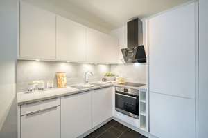 Großzügige 4-Zimmerwohnung mit Balkon im schönen Ottensen – Antonia-Kozlova-Straße 9a, 22763 Ottensen, Hamburg – Vorschaubild 2