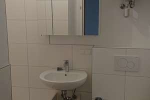 Teilmöblierte 1-Zimmer-Wohnung mit Balkon und EBK in Karlsruhe – Die vollständige Adresse der Immobilie erhältst du vom Anbieter., 76137 Südweststadt, Karlsruhe – Vorschaubild 5