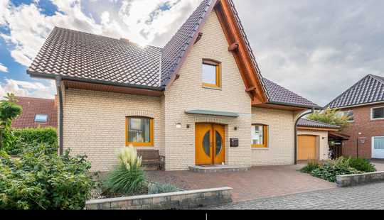 Bild von Einfamilienhaus: Wohnfreude mit möglicher Anliegerwohnung im idyllischen Bremen-Borgfeld erleben