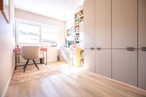 Gepflegtes und familienfreundliches Reihenhaus mit zwei Garagen in beliebter Lage – Die vollständige Adresse der Immobilie erhältst du vom Anbieter., 55128 Bretzenheim, Mainz – Vorschaubild 11