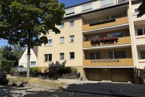 Lichtdurchflutetete 3,5 Zimmer Wohnung in grüner Umgebung provisionsfrei von privat  – Die vollständige Adresse der Immobilie erhältst du vom Anbieter., 12249 Lankwitz, Berlin – Vorschaubild 2