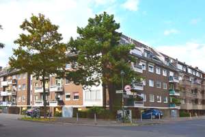 Frisch gestrichene 4-Zimmer-Wohnung mit Balkon & hervorragender Anbindung