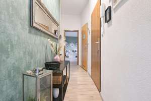 Gepflegtes 4-Familienhaus in Duisburg – attraktive Kapitalanlage mit Potenzial – Die vollständige Adresse der Immobilie erhältst du vom Anbieter., 47137 Untermeiderich, Duisburg – Vorschaubild 4