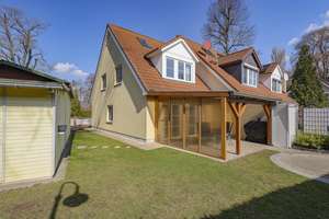 Reihenendhaus in Zeesen | wassernah | 100 m² Wfl. |
4 Zimmer | 335 m² Grdst. | Carport | ruhige Lag – Die vollständige Adresse der Immobilie erhältst du vom Anbieter., 15711 Königs Wusterhausen – Vorschaubild 14