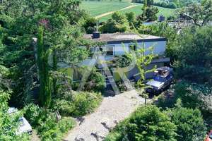 Besonderer Bungalow in Hanglage mit traumhaftem Garten in Kreuzau-Üdingen! – Die vollständige Adresse der Immobilie erhältst du vom Anbieter., 52372 Kreuzau – Vorschaubild 1
