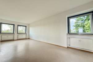 Stilvolle 4-Zimmer-Maisonette-Wohnung mit großer Terrasse zum Wohlfühlen, neue Böden & neues Bad! – Die vollständige Adresse der Immobilie erhältst du vom Anbieter., 94327 Bogen – Vorschaubild 2