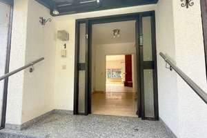 Freistehendes Einfamilienhaus in beliebter Wohnlage – Die vollständige Adresse der Immobilie erhältst du vom Anbieter., 61352 Bad Homburg vor der Höhe – Vorschaubild 2