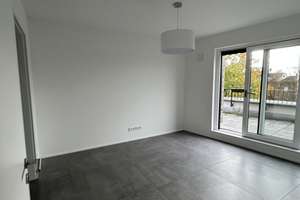 Geschmackvolle, neuwertige 3-Zimmer-Penthouse-Wohnung mit lux. Innenausstattung mit EBK in Erlangen – Die vollständige Adresse der Immobilie erhältst du vom Anbieter., 91054 Altstadt, Erlangen – Vorschaubild 7
