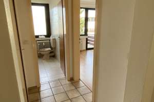 Schöne helle Wohnung mit zwei Zimmern und Balkon in Essen – Die vollständige Adresse der Immobilie erhältst du vom Anbieter., 45143 Altendorf, Essen – Vorschaubild 3