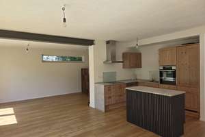 Erstbezug nach Sanierung: Großzügige 3-Zimmer-Wohnung mit Gartenblick – Die vollständige Adresse der Immobilie erhältst du vom Anbieter., 70329 Obertürkheim (Ortsteil), Stuttgart – Vorschaubild 2
