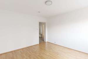 Helle 3-Zimmer-Wohnung mit Garten und großer Terrasse – Die vollständige Adresse der Immobilie erhältst du vom Anbieter., 70186 Gaisburg, Stuttgart – Vorschaubild 7