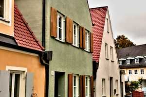 Exklusives, vollst. renoviertes 3,5-Raum-Spezialgebäude mit geh. Innenausstattung in Schrobenhausen – Hippergasse 5, 86529 Neuburg-Schrobenhausen (Kreis) – Vorschaubild 1