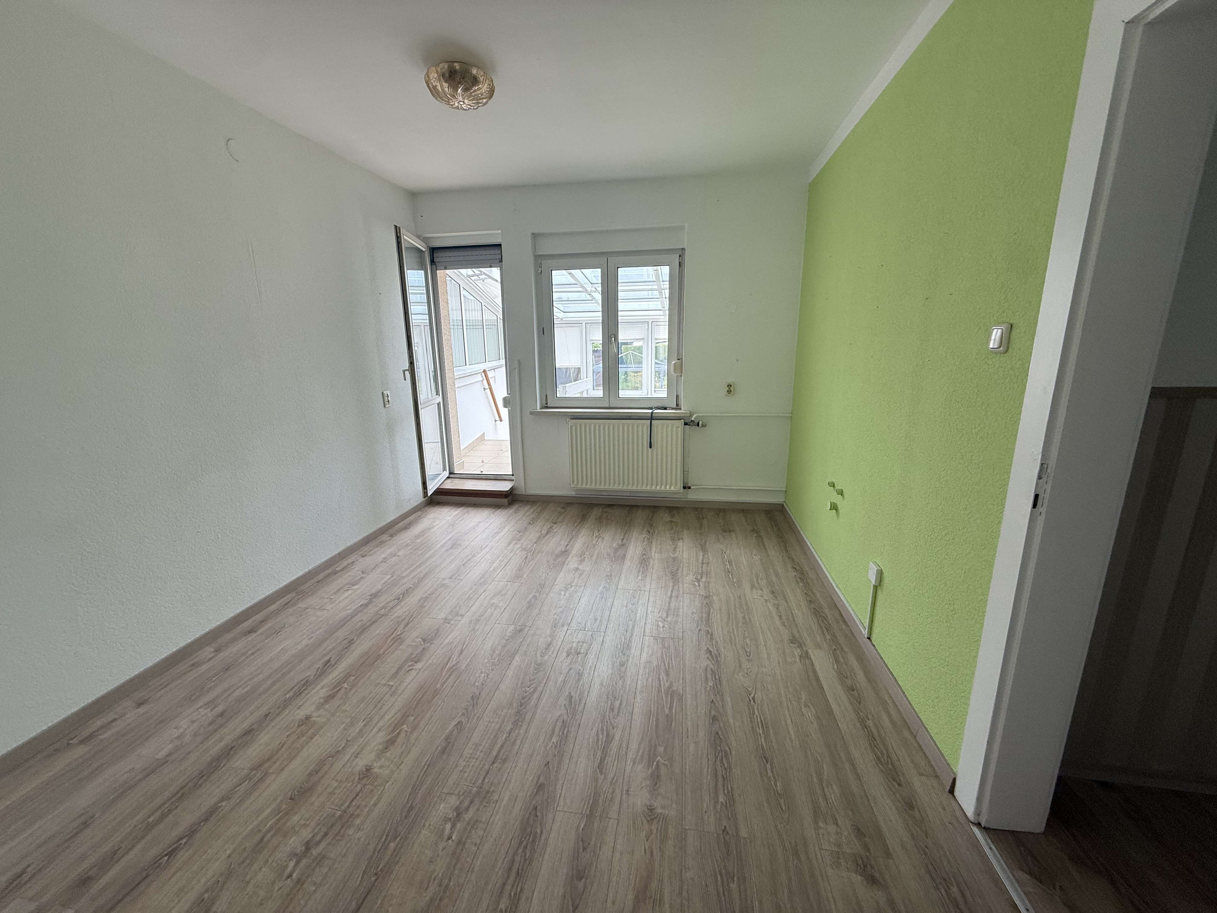 Immobilie in Sömmerda - genügend Platz in großer Doppelhaushälfte mit Garage für Familie & HomeOffice - Bild 11