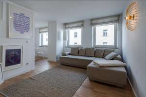 Möbliert: Voll möblierte Balkonwohnung – Die vollständige Adresse der Immobilie erhältst du vom Anbieter., 80801 Neuschwabing, München – Vorschaubild 2
