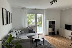 Schöne 3 Zimmer Wohnung mit Balkon und Einbauküche
