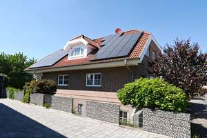 Exclusives EFH mit ELW und PV-Anlage für Ihr Familienglück! – Die vollständige Adresse der Immobilie erhältst du vom Anbieter., 55276 Oppenheim – Vorschaubild 2