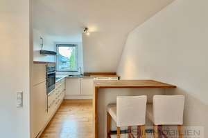Charmante und helle  Maisonette-Wohnung mit Terrasse – 40474 Golzheim, Düsseldorf – Vorschaubild 4