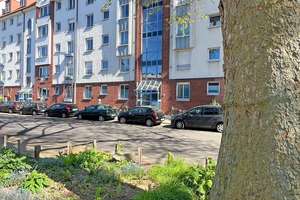 LICHTDURCHFLUTETE WOHNUNG MIT BALKON IM HERZEN VON KÖLN-NEUEHRENFELD – Die vollständige Adresse der Immobilie erhältst du vom Anbieter., 50823 Ehrenfeld (Ortsteil), Köln – Vorschaubild 11