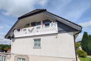 Gepflegtes Einfamilienhaus mit Einliegerwohnung in ruhiger Lage von Brandscheid – Baujahr 1998 – Die vollständige Adresse der Immobilie erhältst du vom Anbieter., 56459 Brandscheid – Vorschaubild 5