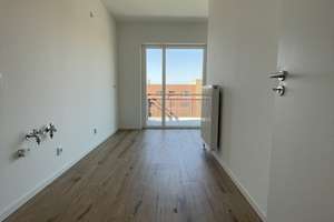 Lichtdurchflutete 3-Zimmer Wohnung mit großer Loggia – Kattenbrookstrift 173, 30539 Bemerode, Hannover – Vorschaubild 5