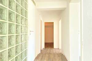 Helle 3,5-Zimmer-Wohnung in zentraler Lage – Londorfer Straße 4, 35305 Grünberg – Vorschaubild 2