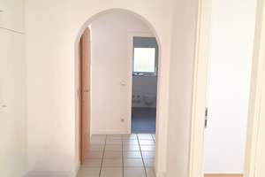 Attraktive 3-ZKB-Eigentumswohnung in Heidelberg-Kirchheim – ideal für Eigennutzer und Kapitalanleger – Die vollständige Adresse der Immobilie erhältst du vom Anbieter., 69124 Kirchheim, Heidelberg – Vorschaubild 2