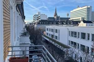 Altbaucharme - 2  Zimmer in zentraler Lage von Düsseldorf – Kirchfeldstraße 101, 40215 Friedrichstadt, Düsseldorf – Vorschaubild 2