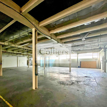Vielseitige 2.000 m² Lager-/Produktionsfläche nahe A99 - Putzbrunn