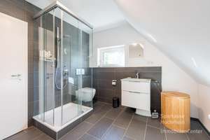 Ein Haus mit Liebe in jedem Detail - modernes und heimeliges Wohnen trifft auf höchste Qualität! – Die vollständige Adresse der Immobilie erhältst du vom Anbieter., 79725 Laufenburg (Baden) – Vorschaubild 23