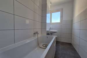 *500 Euro Gutschein! Frisch renovierte 2 Zimmer Wohnung in Gelsenkirchen Ückendorf! – Almastraße 108, 45886 Ückendorf, Gelsenkirchen – Vorschaubild 5