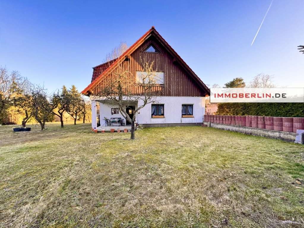 Immobilie in Rauen - IMMOBERLIN.DE - Wunderbares Haus auf großem teilbarem Grundstück mit Neubaupotenzial - Bild 0