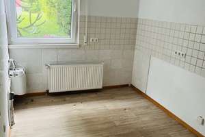 Hannover Kaltenweide : Okalhaus mit 3 Garagen auf großen Grundstück mit Teich und Gartenlaube – Mühlenweg 5, 30855 Langenhagen – Vorschaubild 10