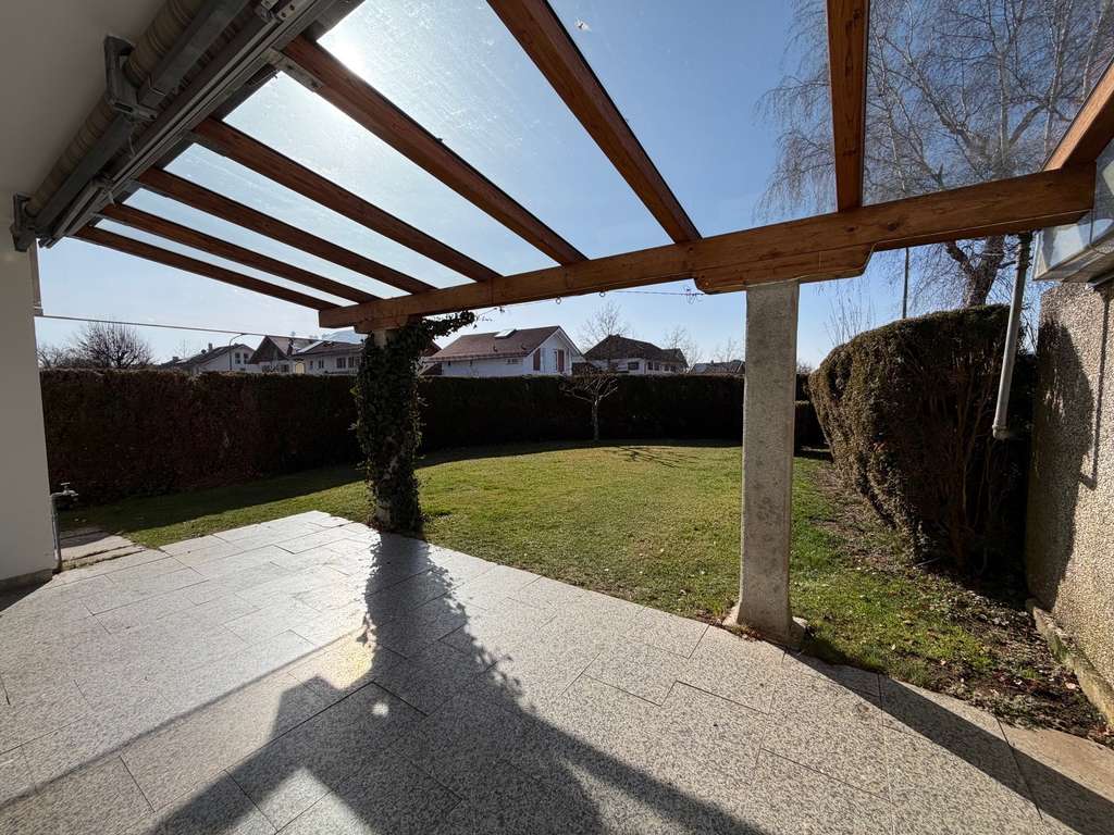 Immobilie in Höhenkirchen-Siegertsbrunn - Charmantes, top renoviertes Reiheneckhaus in toller Lage - Bild 3