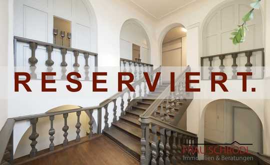 Wohnen im Schloss Hirschlatt
Stylisches Apartment im Denkmal
Friedrichshafen