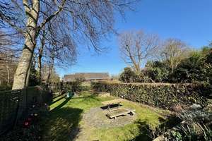 Property thumbnail 8