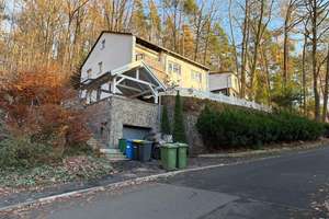Zweifamilienhaus mit DG Ausbau in Marburg-Marbach - großzügig und mit Potenzial – Die vollständige Adresse der Immobilie erhältst du vom Anbieter., 35041 Marbach, Marburg – Vorschaubild 1