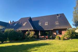 Top-Angebot ! Mehrgenerationen - 7 Zimmer Architektenhaus mit Einliegerwohnung in Toplage – Die vollständige Adresse der Immobilie erhältst du vom Anbieter., 14656 Brieselang – Vorschaubild 2