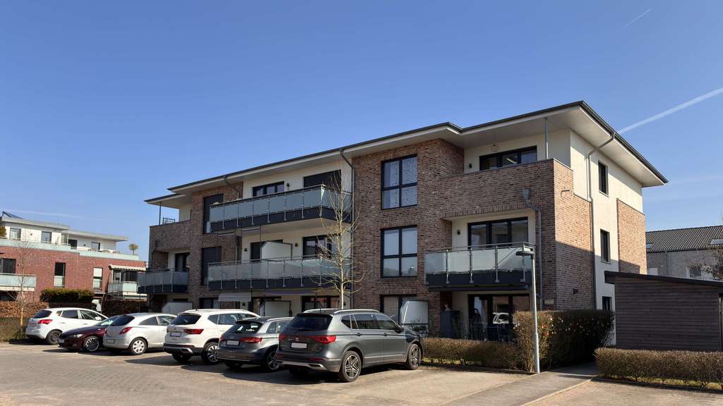 Immobilie in Hasloh - Lichtdurchflutete 4-Zimmer-Eigentumswohnung mit großem Balkon – provisionsfrei - Bild 3