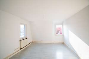 Großzügige 3-Zimmer-Wohnung mit sonniger Terrasse und Einbauküche – Dürrheimer Straße 3, 78166 Donaueschingen – Vorschaubild 6